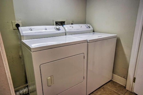 Chase at Canton image 6